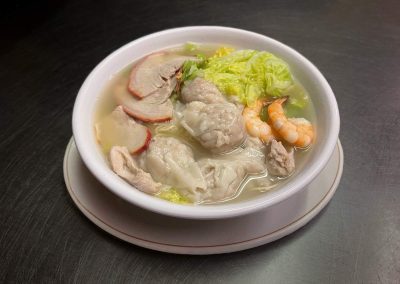 Deluxe Won Ton Soup noodle